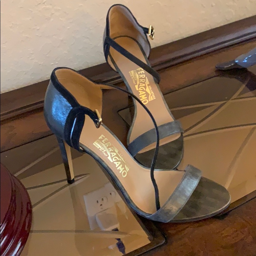 Authentic Salvatore Ferragamo gray strap sandals